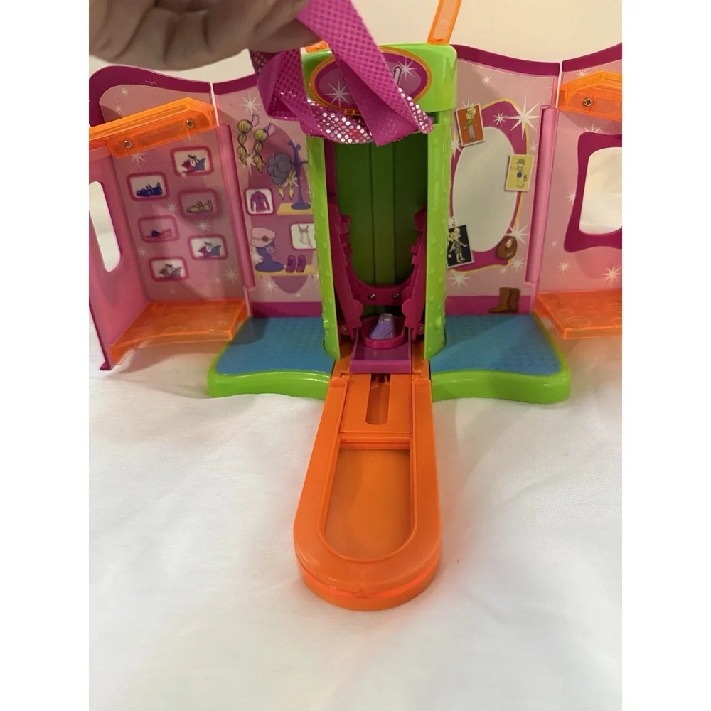 Vintage Polly Pocket 2004 Quik Clik Boutique Playset - Boutique Only